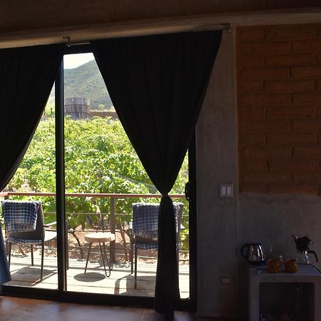 Uvauva Eco-Retreat Panzió Valle de Guadalupe Kültér fotó